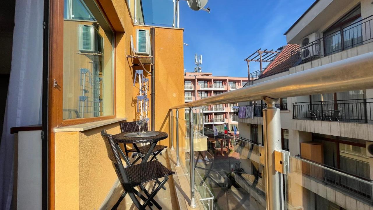 Amadeus XV 44 Studio Sunny Beach Centum Bagian luar foto